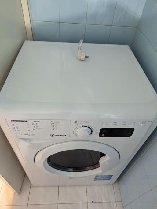 Artistic Flat Next To Historical Center Of Athens Appartement Buitenkant foto