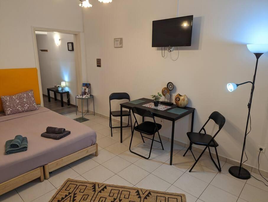 Artistic Flat Next To Historical Center Of Athens Appartement Buitenkant foto