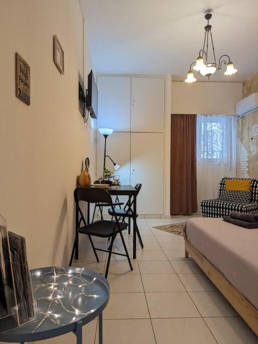 Artistic Flat Next To Historical Center Of Athens Appartement Buitenkant foto