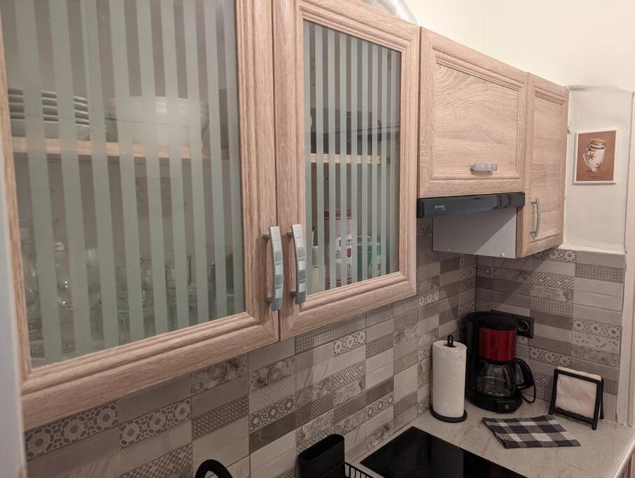 Artistic Flat Next To Historical Center Of Athens Appartement Buitenkant foto